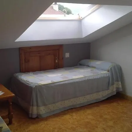 Robles Otel *