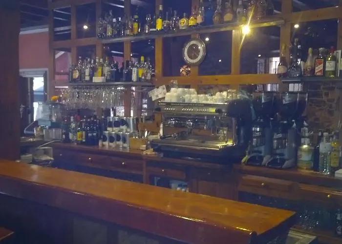 فندق Robles Onís